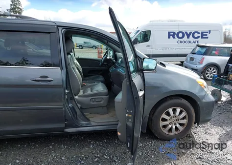 2010 Honda Odyssey Ex-L from USA, damaged, VIN 5FNRL3H7XAB049310